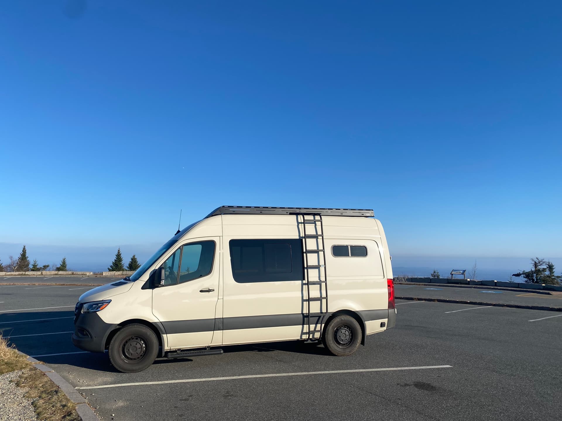 2023, 144" 2500 HT Mercedes Sprinter Van Diesel