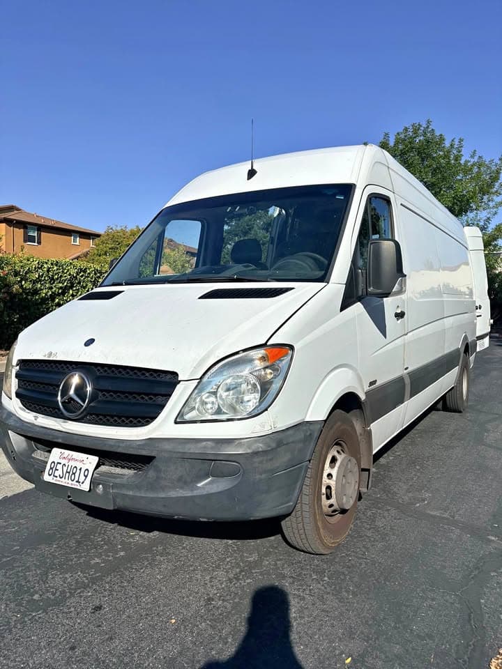 2010 Mercedes-Benz Sprinter Camper Van