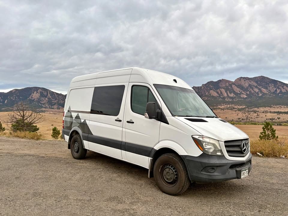 2017 Mercedes-Benz Sprinter 144-Inch High Roof 2WD